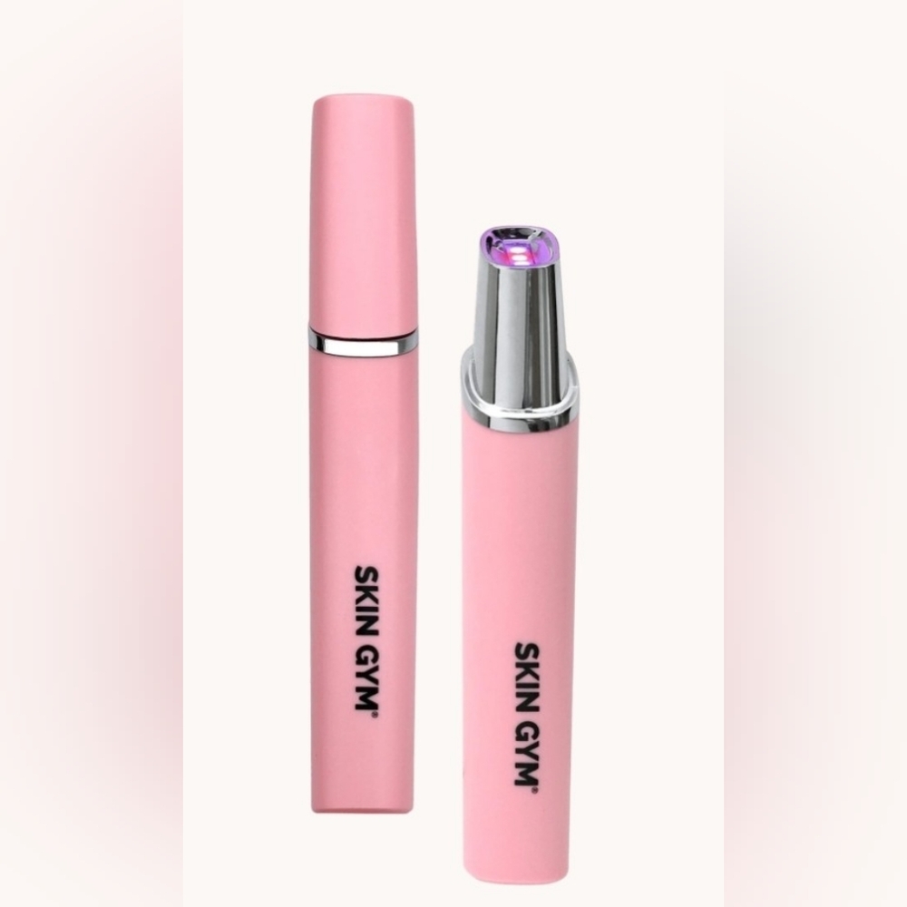 *NIB* SKIN GYM ZITLIT LED BLEMISH FIGHTING STICK
